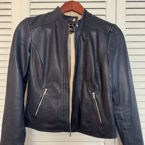 Beautiful and unique NAVY Massimo Dutti leather jacket - Picture 1 of 7